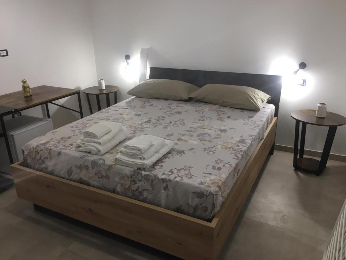 Lux Bed & Breakfast Taviano  Exterior foto